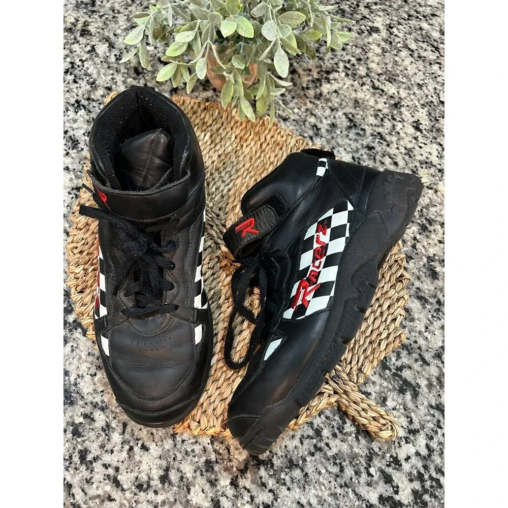 Racerz 90's Sneakers size 9.5 mens